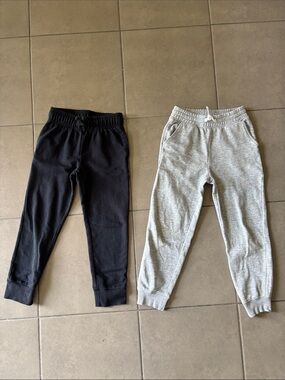 2 Kids Jogger Sweatpants - Black & Light Gray
